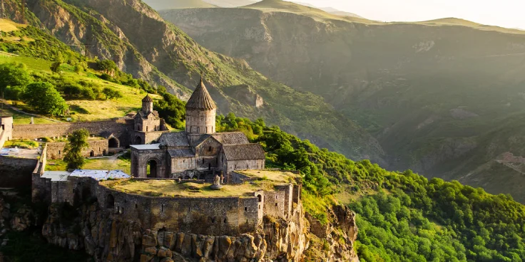ارزان ترین تور ارمنستان زمینی همراه با آفر تابستانه 1404